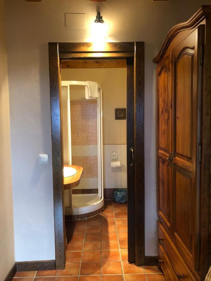 Apartamentos Lobiche Navafría 외부 사진