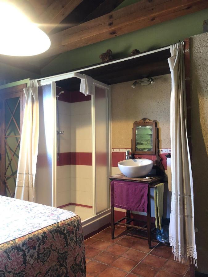 Apartamentos Lobiche Navafría 외부 사진