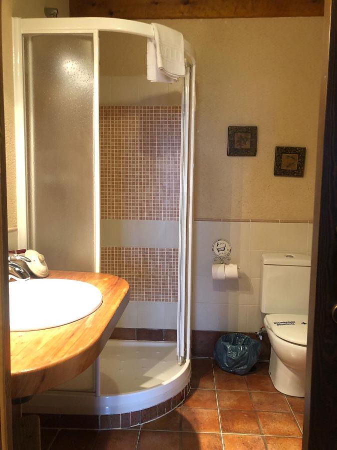 Apartamentos Lobiche Navafría 외부 사진